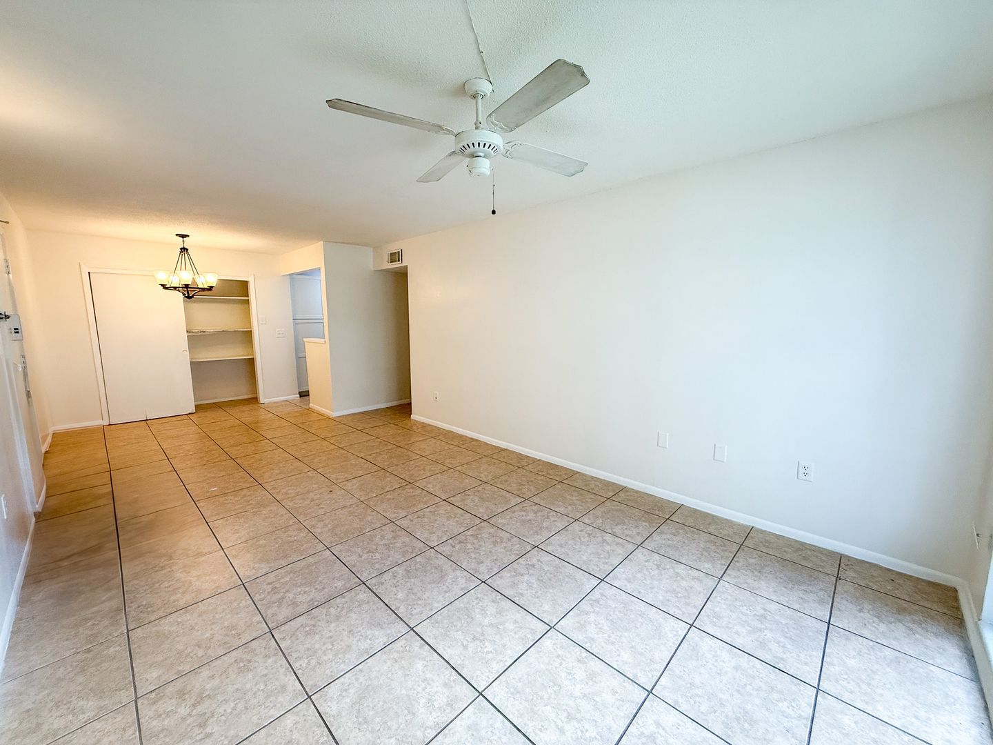 Gainesville Condo: 1700 SW 16th Ct Apt M26,