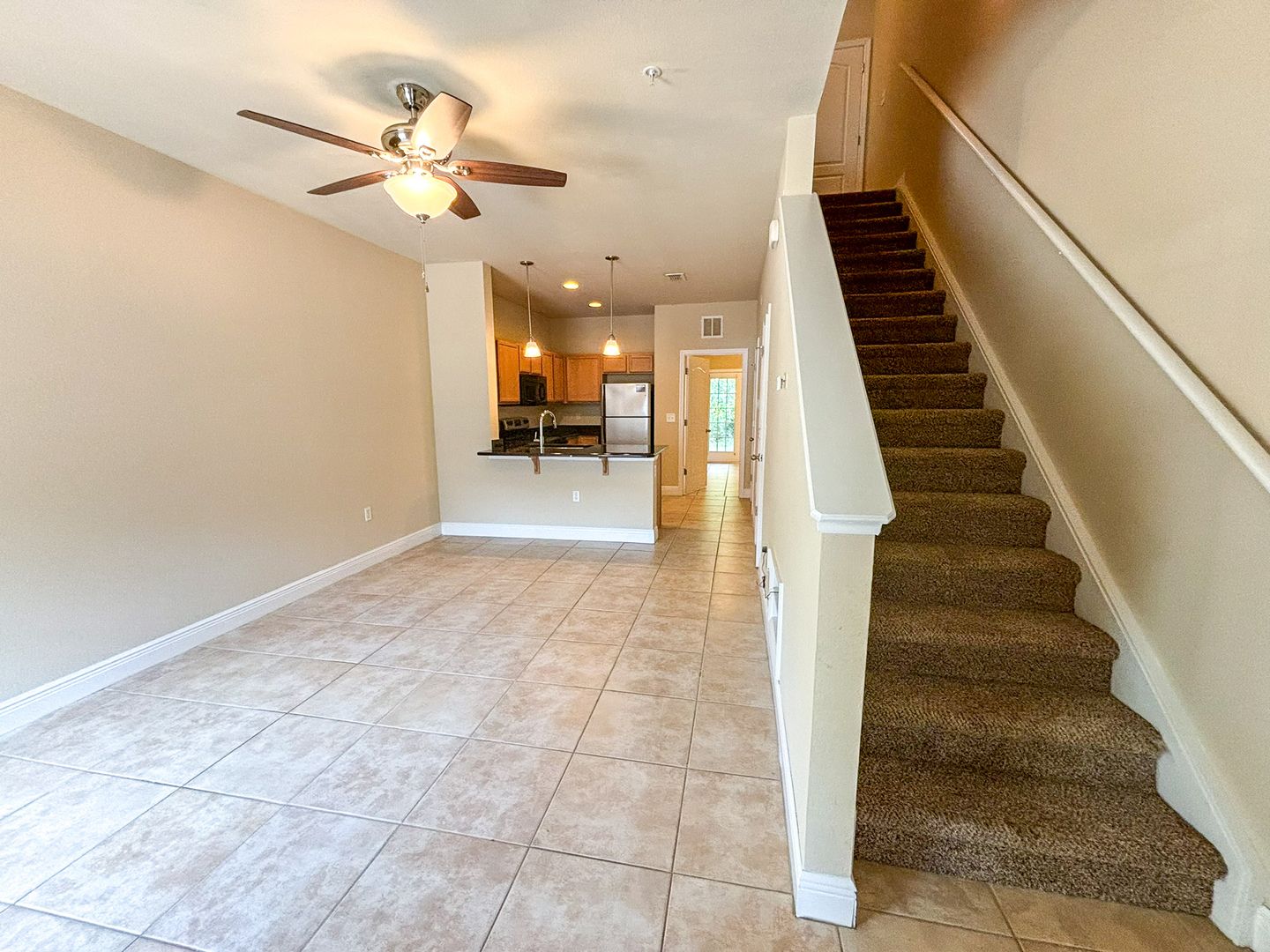 Gainesville Townhome: 2946 SW 35th Place #40