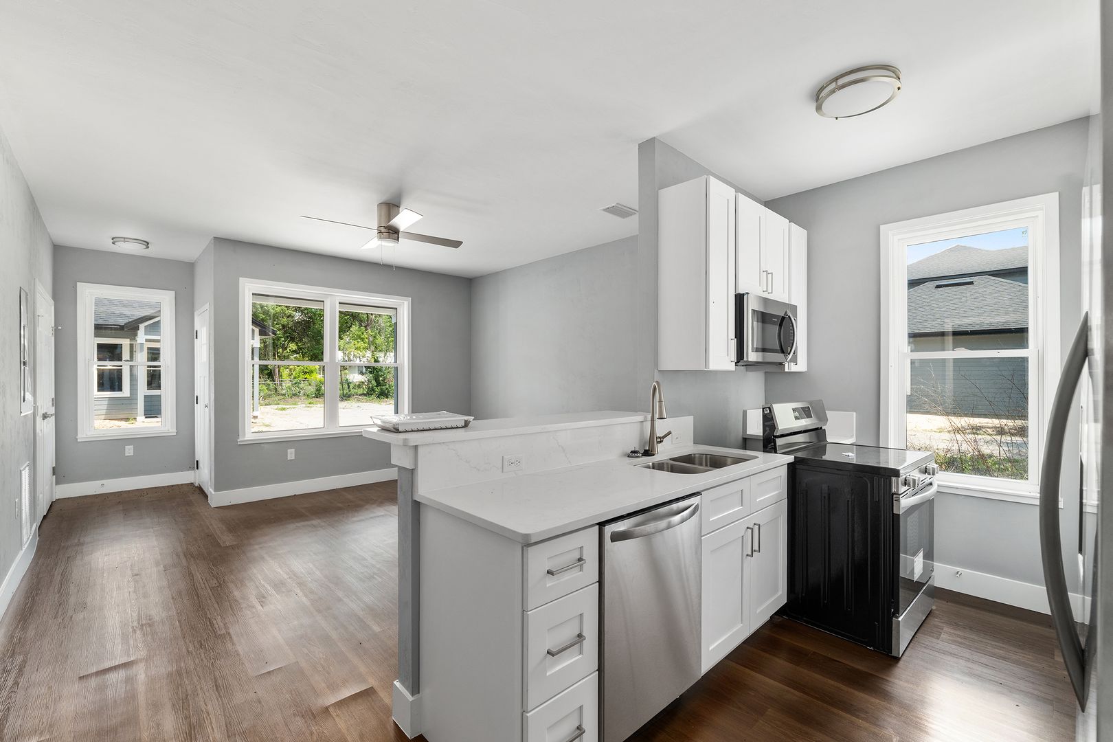Gainesville House: 422 NW 3rd Ave