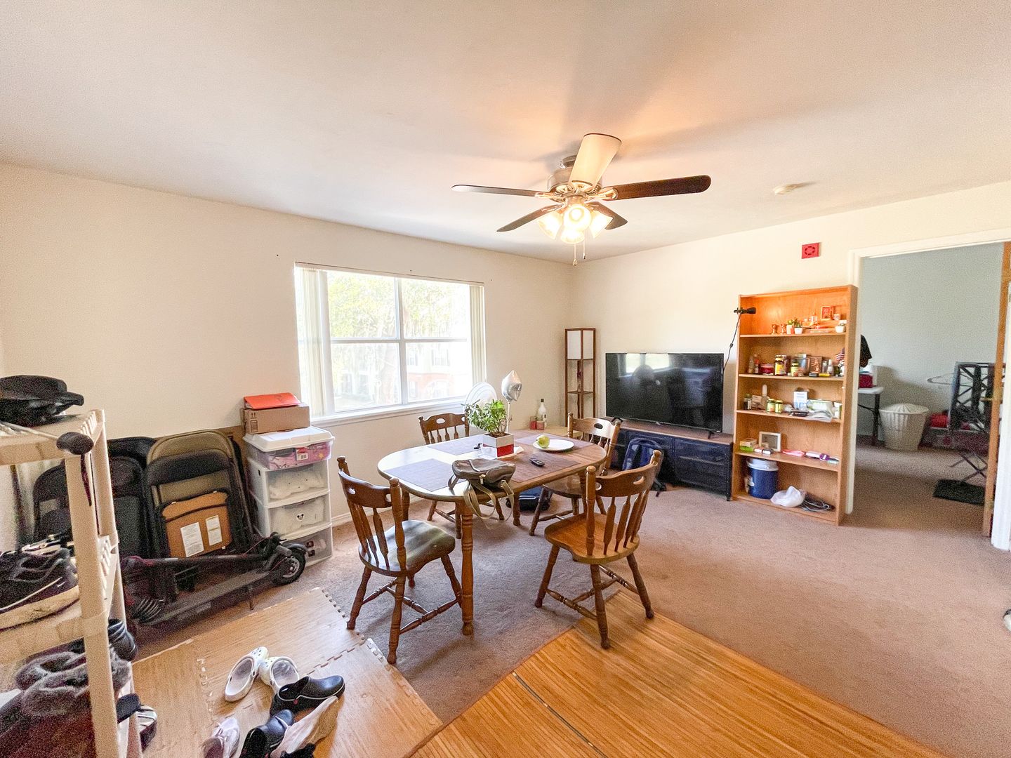 Gainesville House: 2360 SW Archer Rd