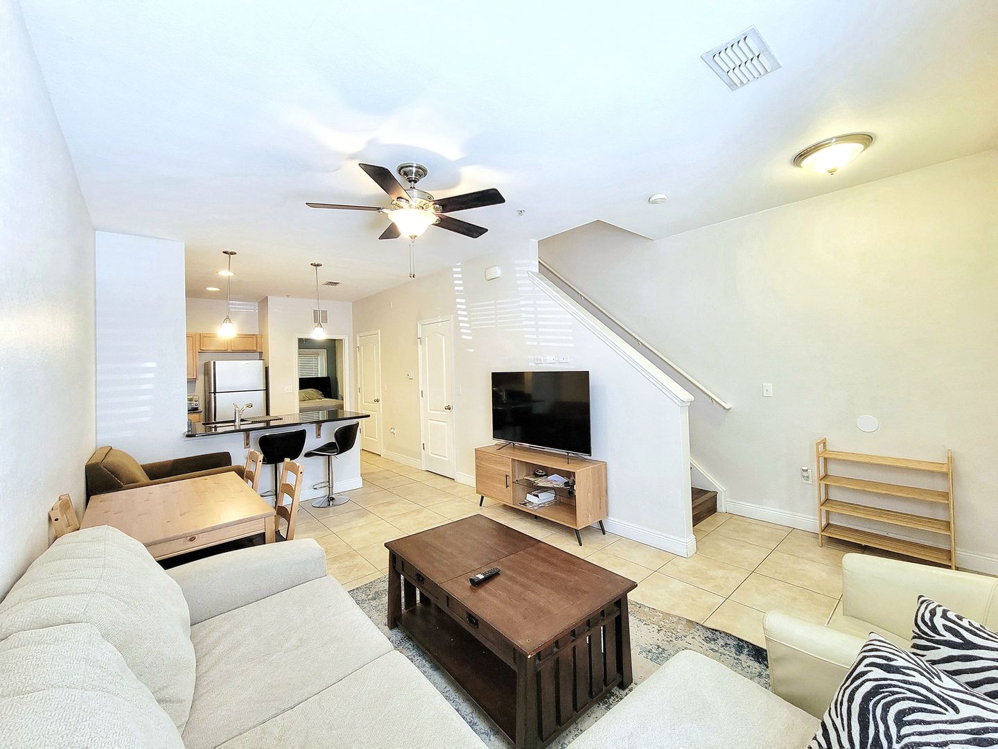 Gainesville Townhome: 2946 SW 35th Place #44