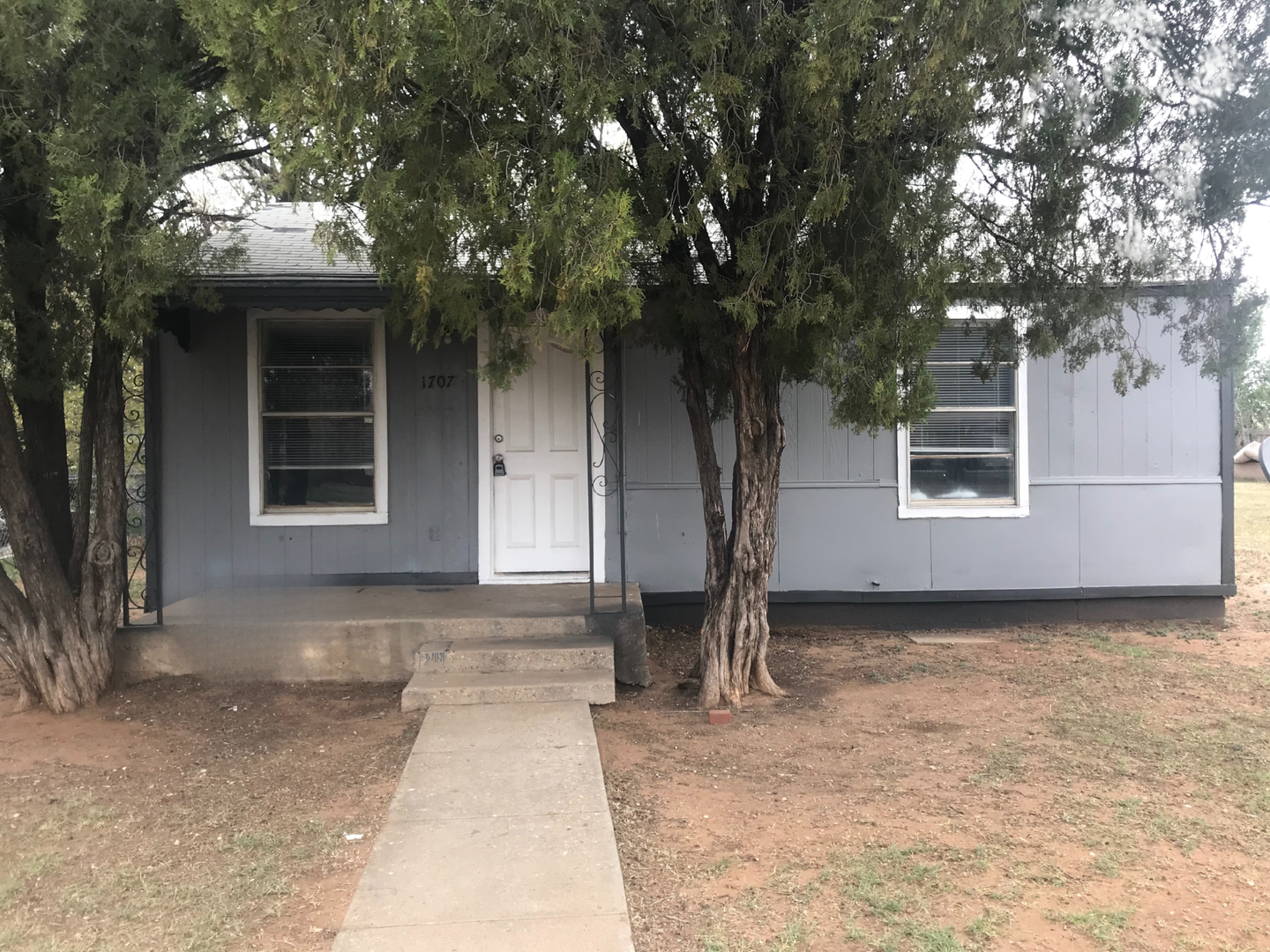 Lubbock House: 1707 East 27th Street