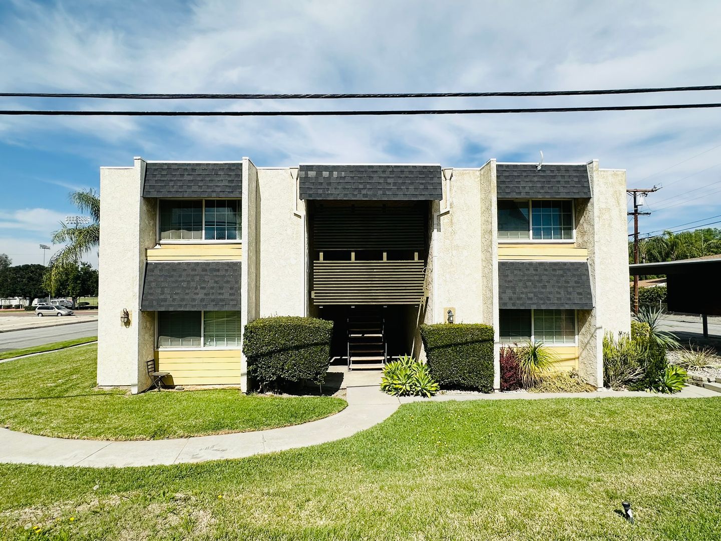 Loma Linda Apartment: 11095 Poplar St.