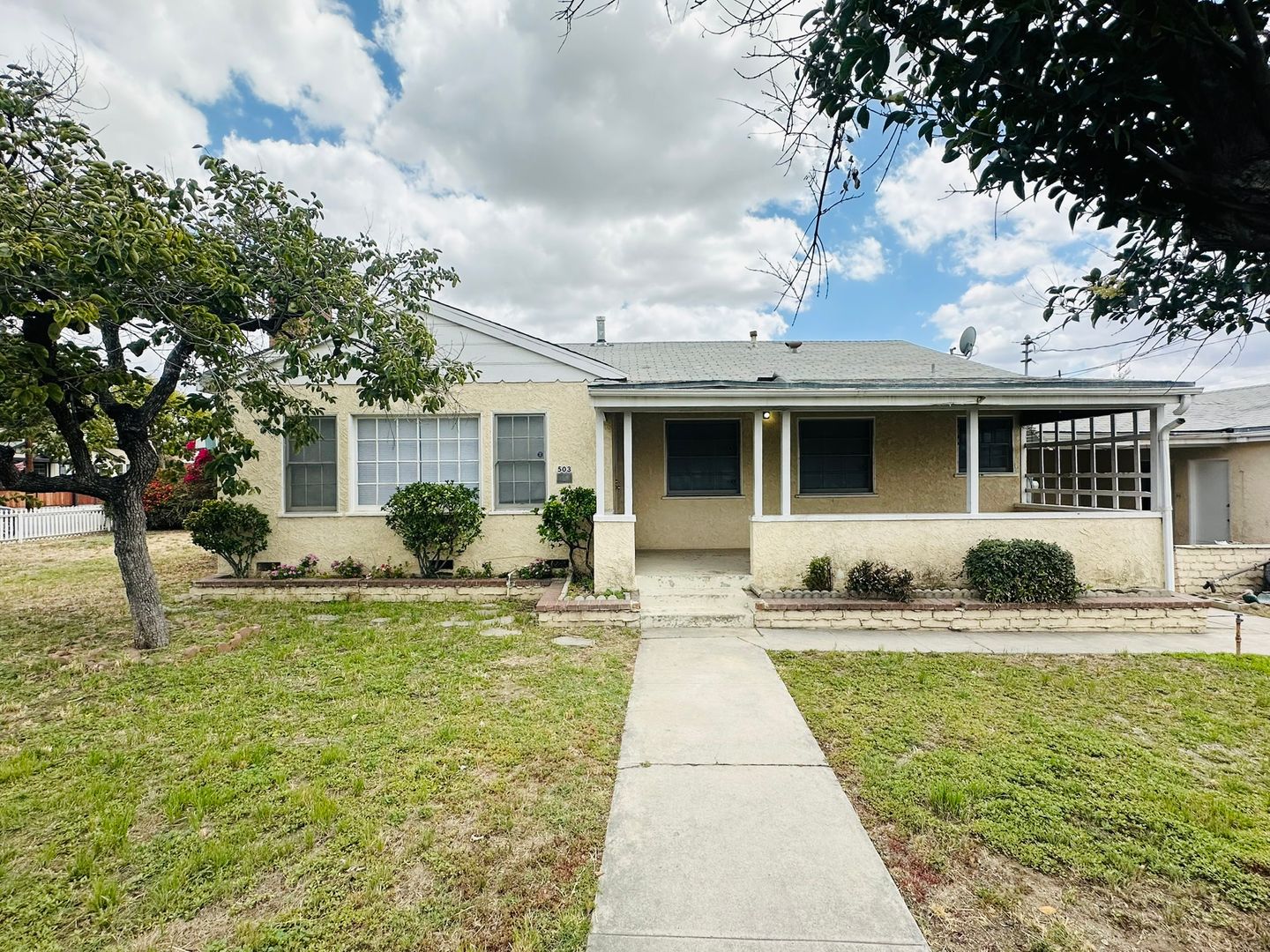 Redlands House: 503 W. Lugonia Ave