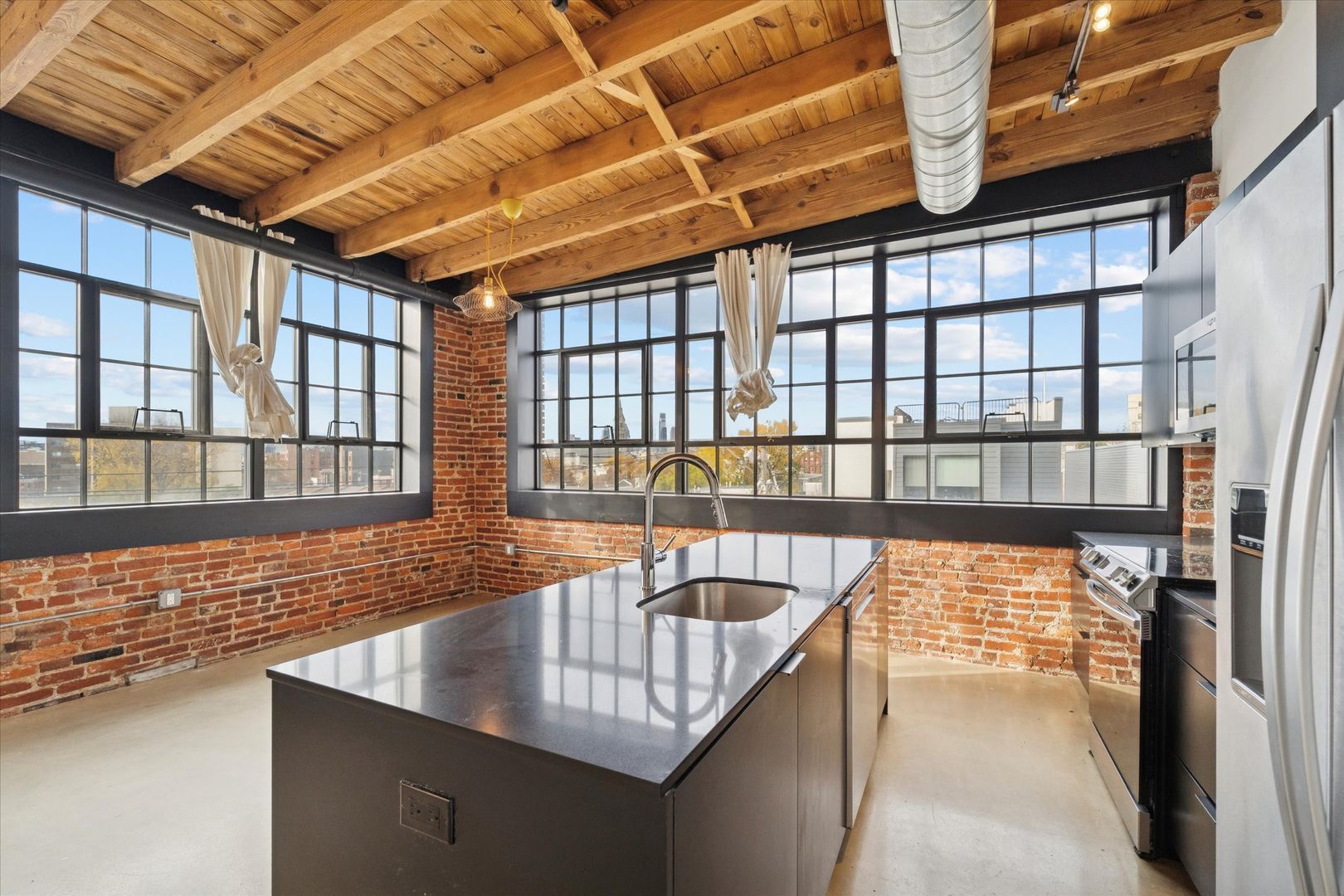 Philadelphia Apartment: 1401 Germantown Ave.