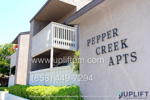 1 bed 1 bath 620 Sq Ft – photo 1