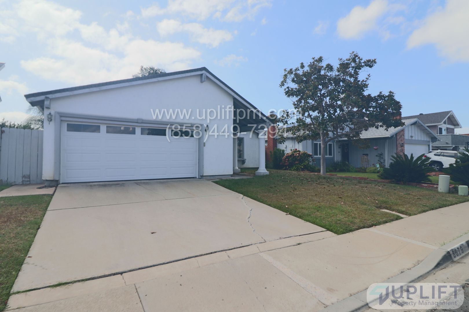 San Diego House: 8679 Ara Pl