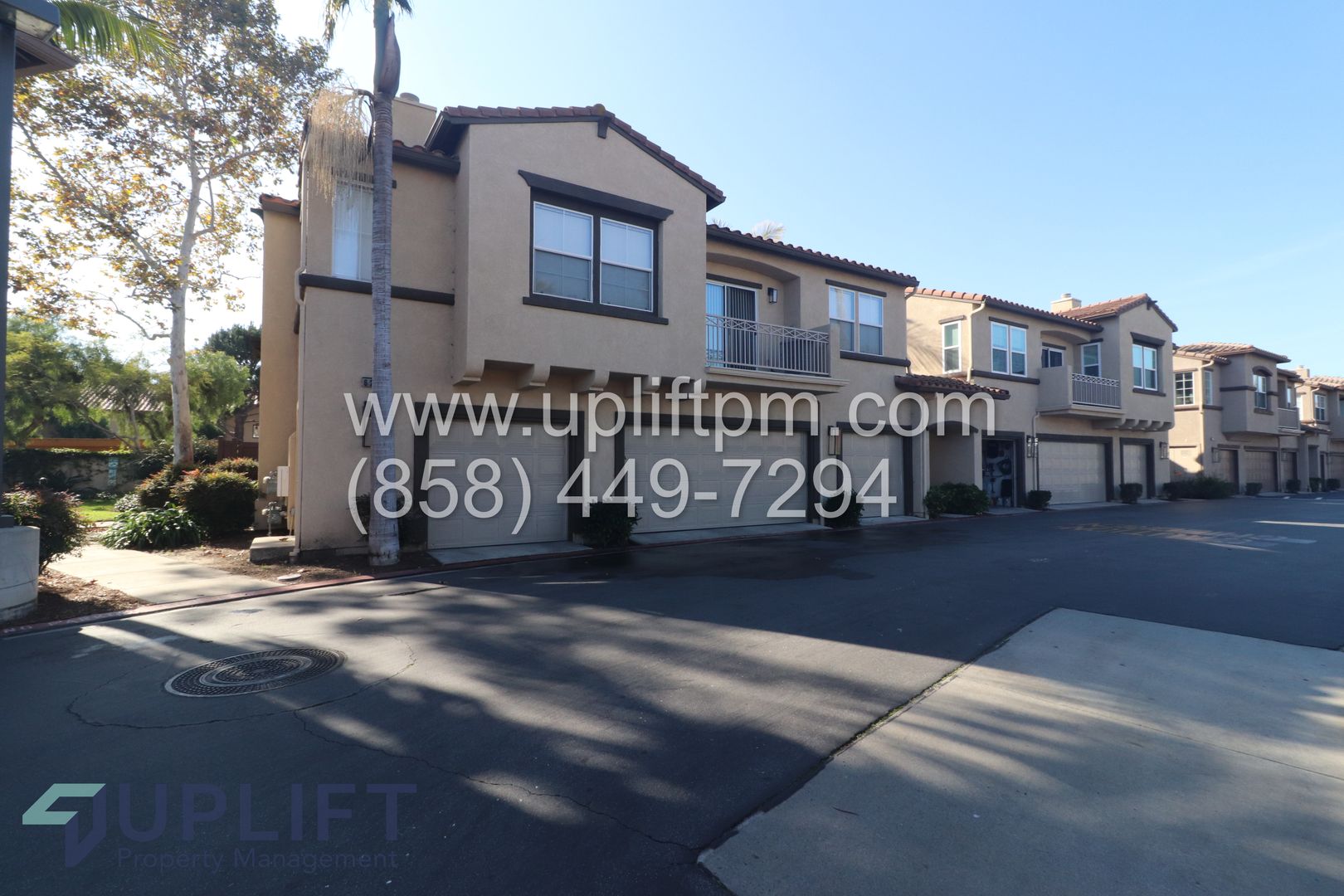 Oceanside Townhome: 625 Sumner Way #2