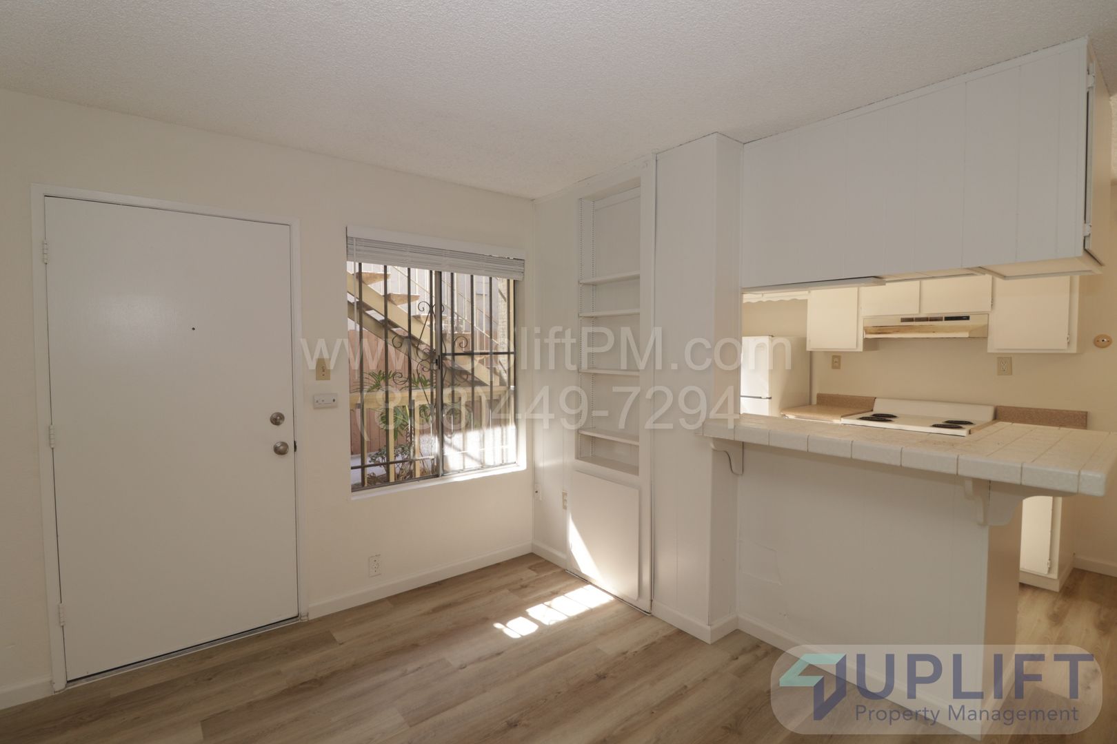 San Diego Apartment: 4259 Marlborough Ave
