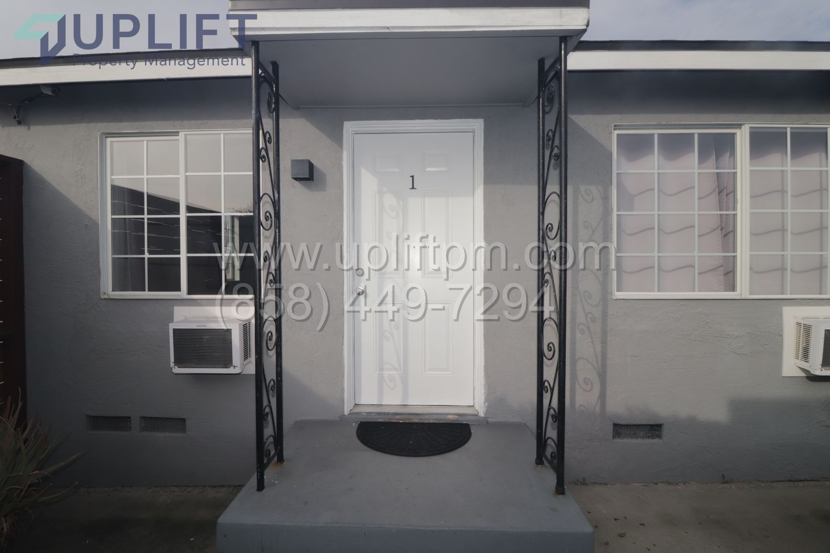 San Diego Apartment: 4233-4239 Swift ave