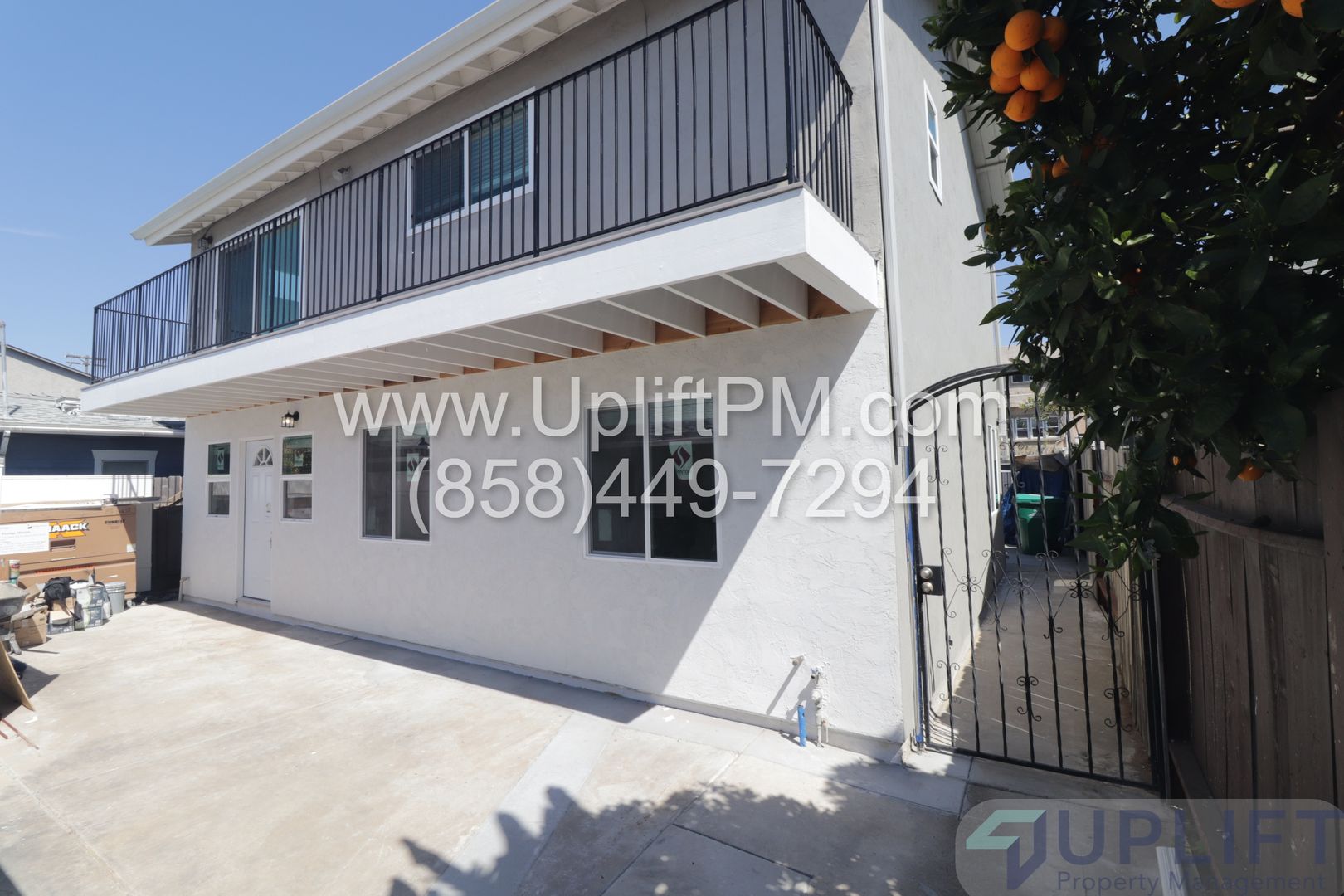 San Diego Apartment: 3623-27 Louisiana St
