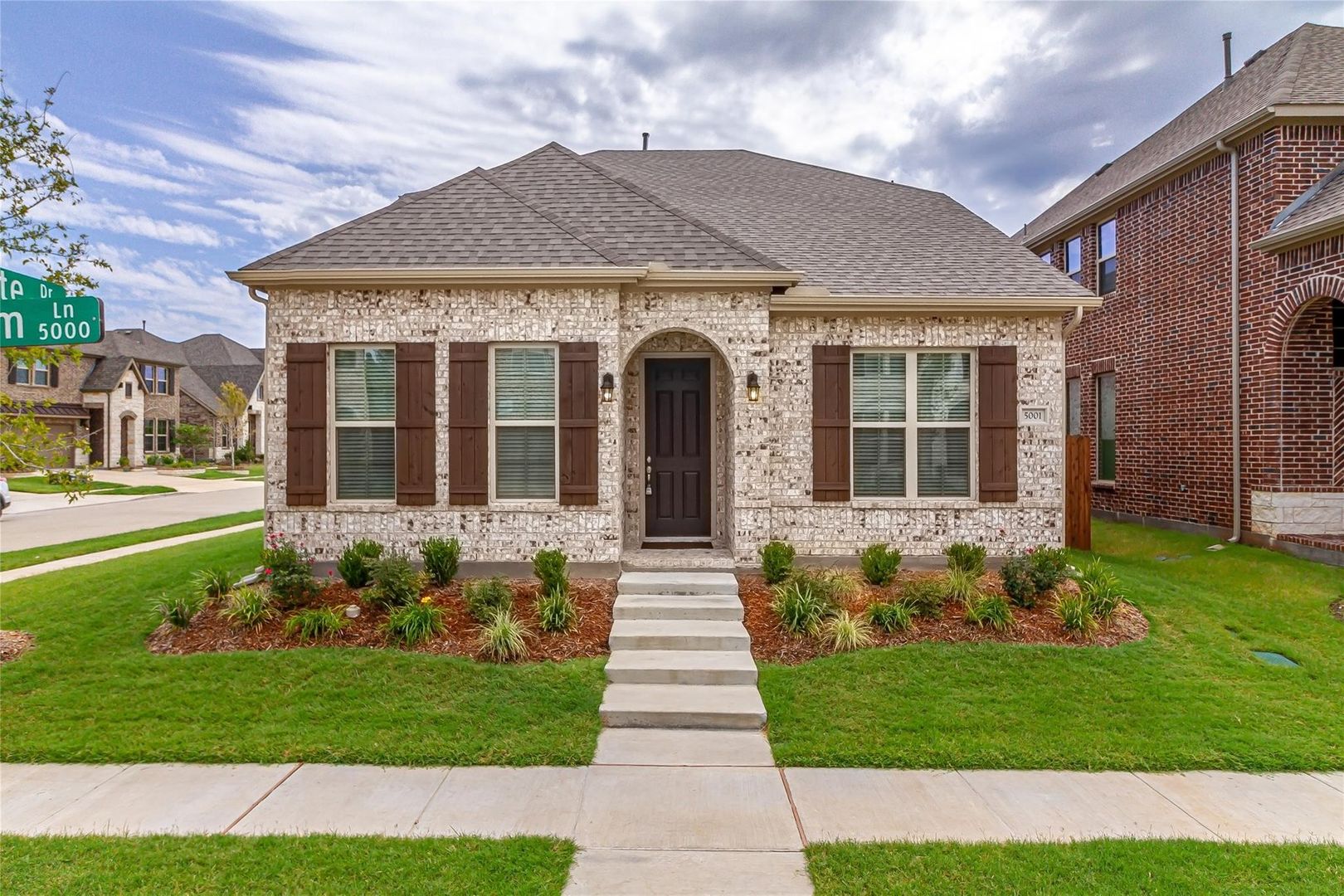 McKinney House: 5001 Basham Ln