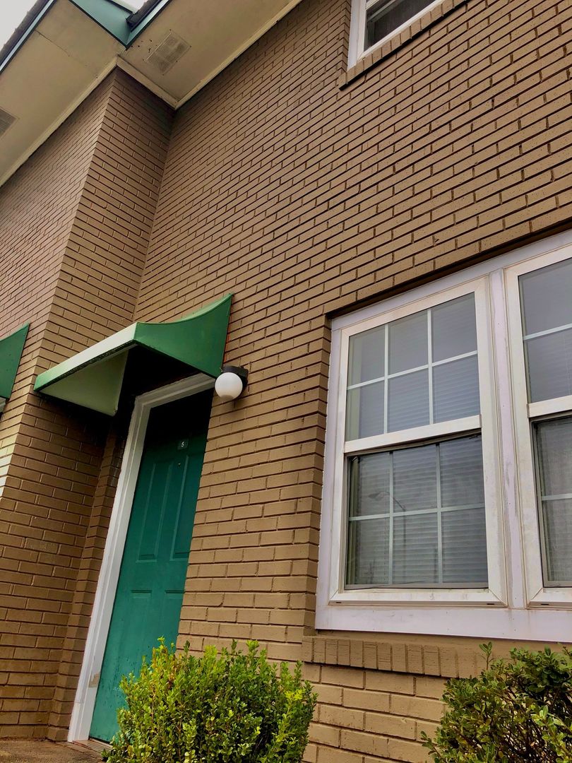 Statesboro Apartment: 109 Harvey Drive