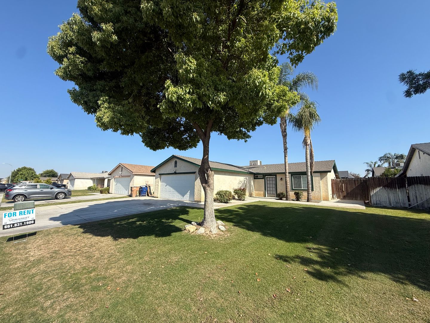 Bakersfield House: 1318 Evadonna Rd.