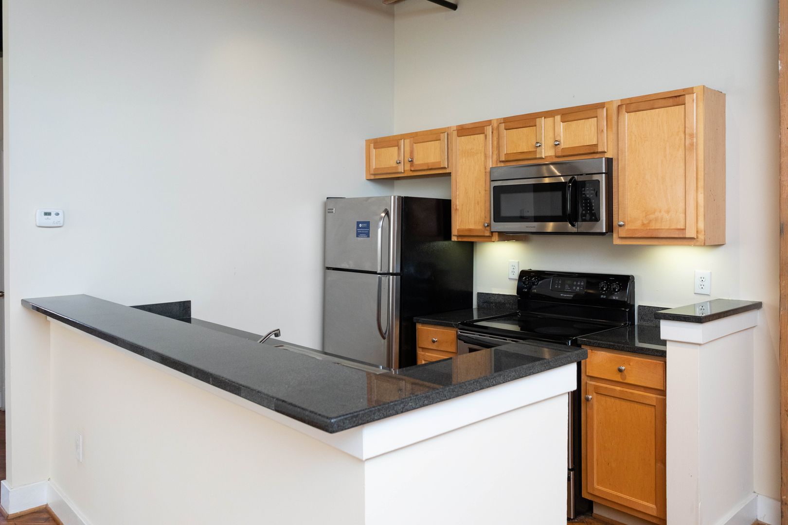 Richmond Apartment: 1201 W Clay St