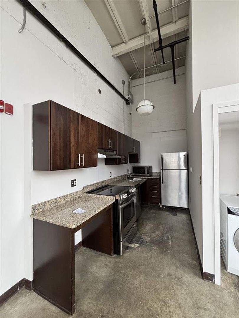 Stockton Lofts #29 7 of 12