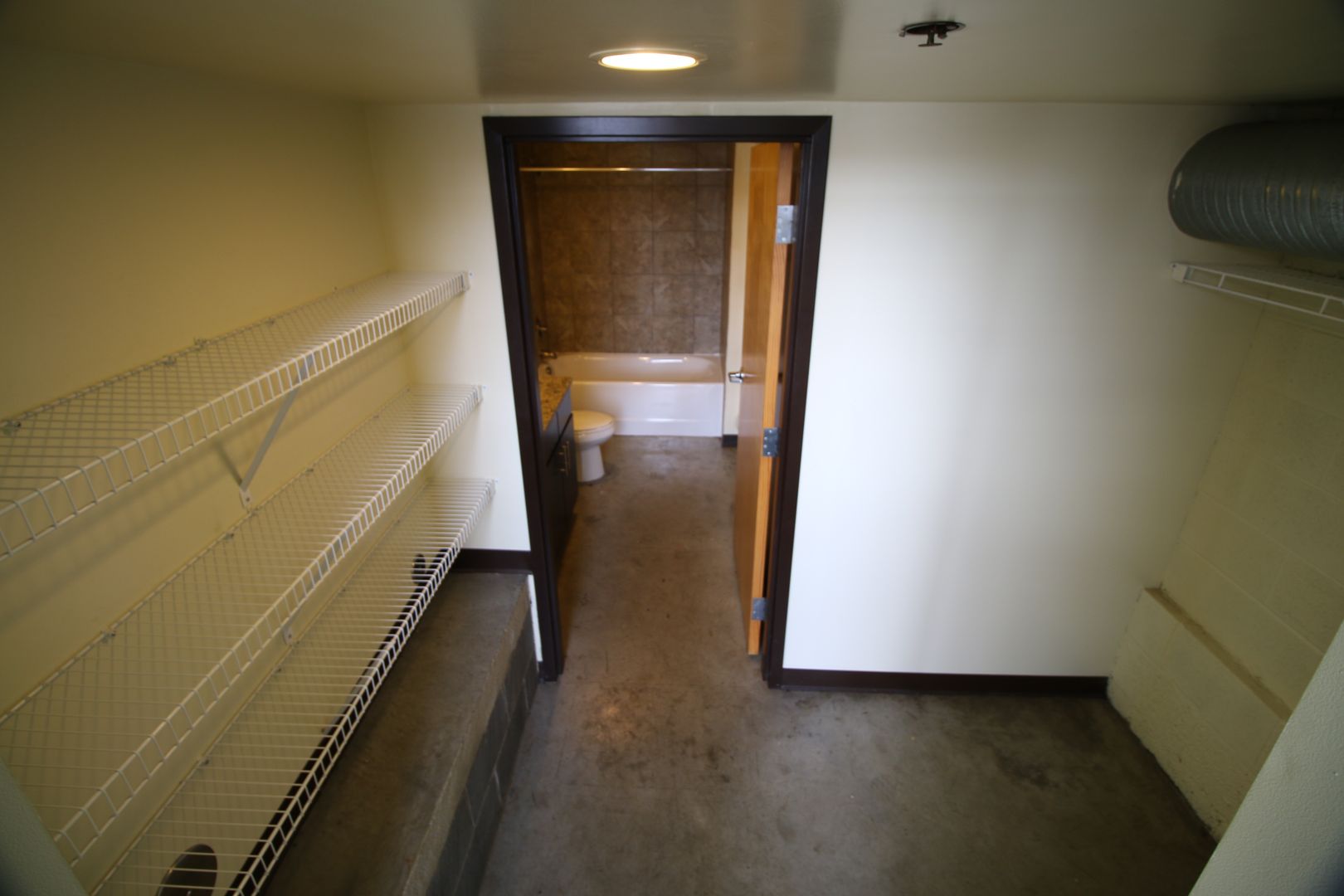 Apt. 22 9 of 12