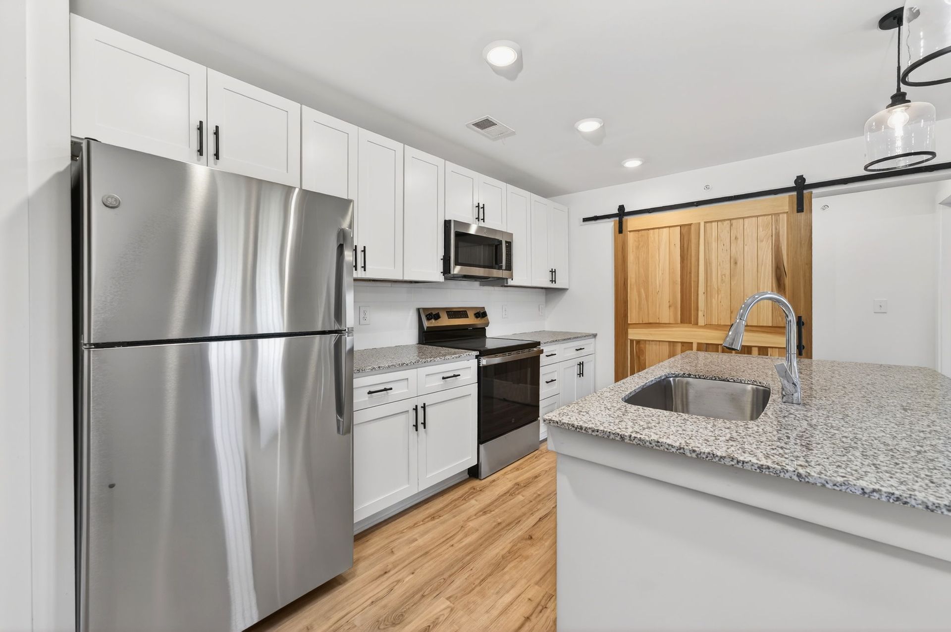 The Addenbrook Apartments 2 of 12