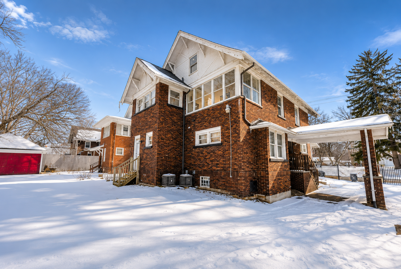 Akron Apartment: 855 Work Drive