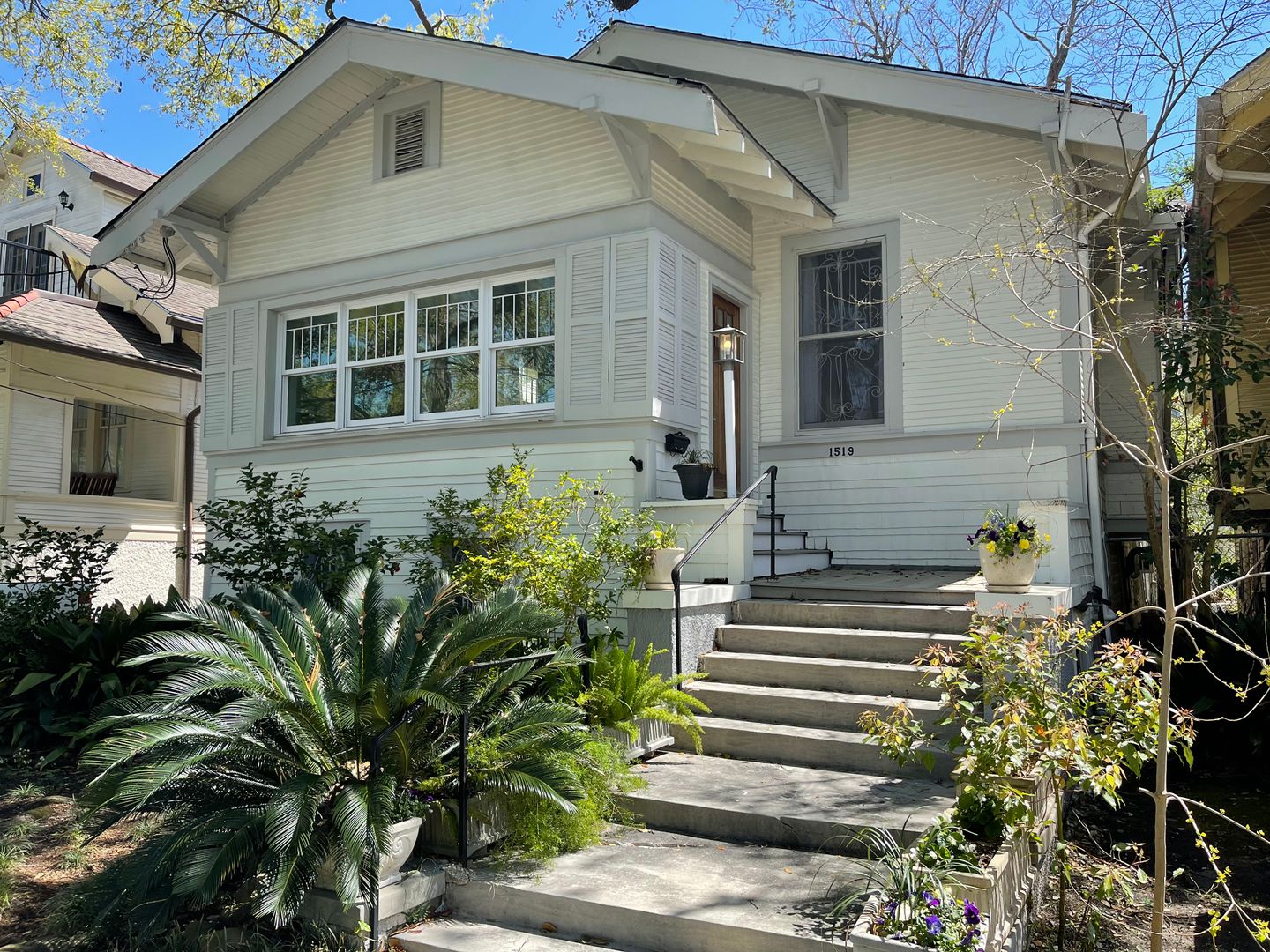New Orleans Apartment: 1519 Pine St