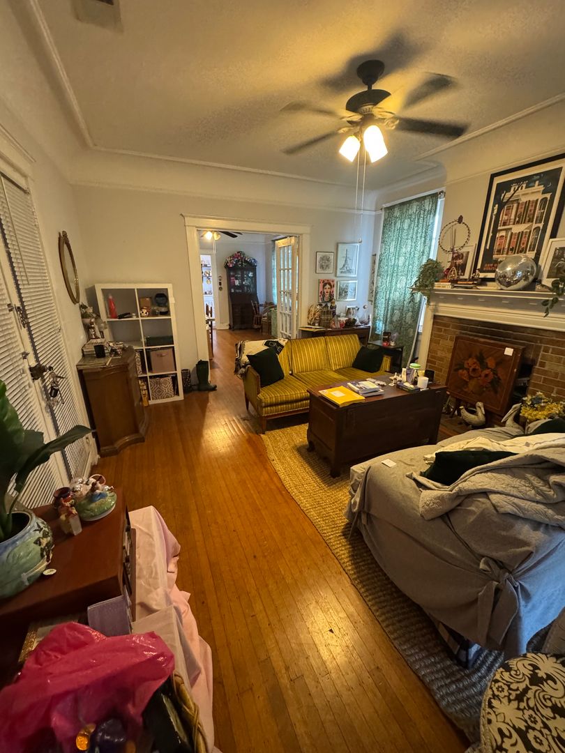 New Orleans Apartment: 1724-26 Broadway St.
