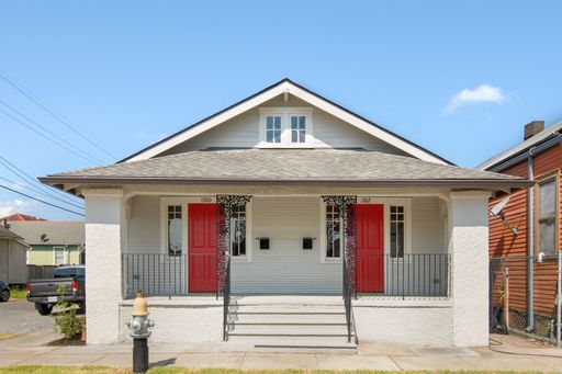 2BD/1BA Two blocks off St Claude Ave in Bywater – photo 1