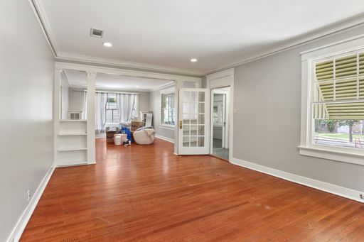 3BR/2BA Uptown Home Near Tulane & Loyola — 2027 School Year – photo 1