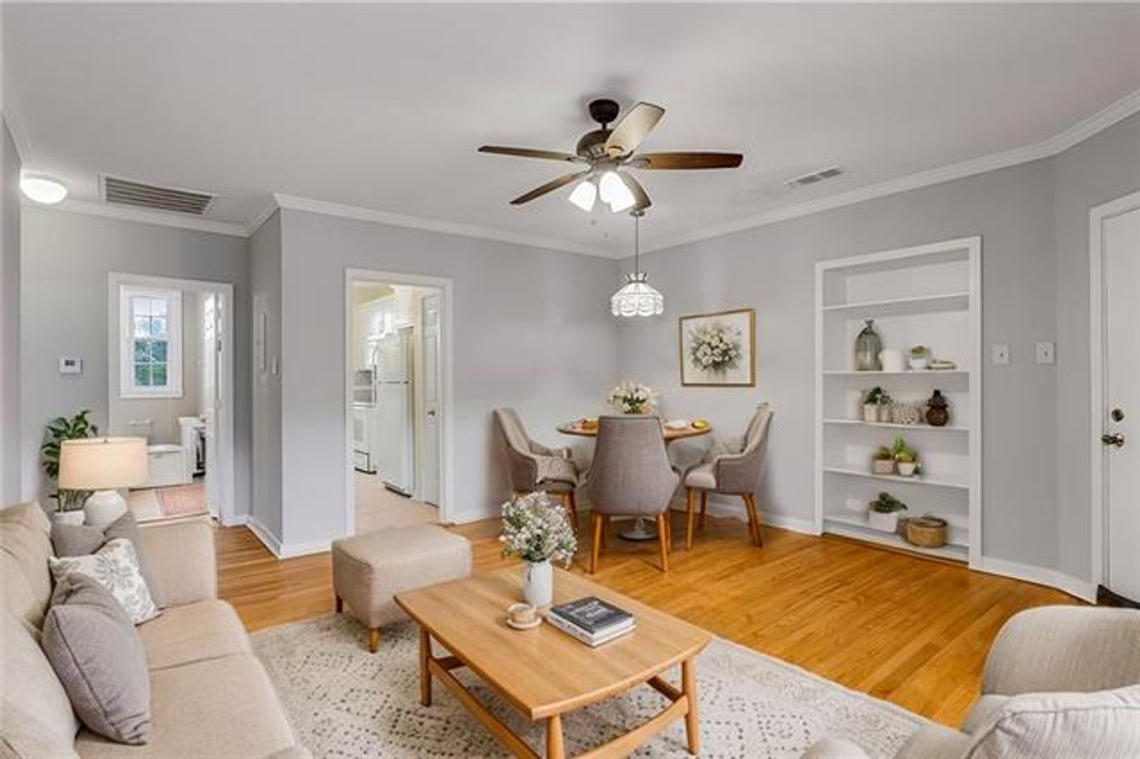 New Orleans Condo: 7444 St Charles #303