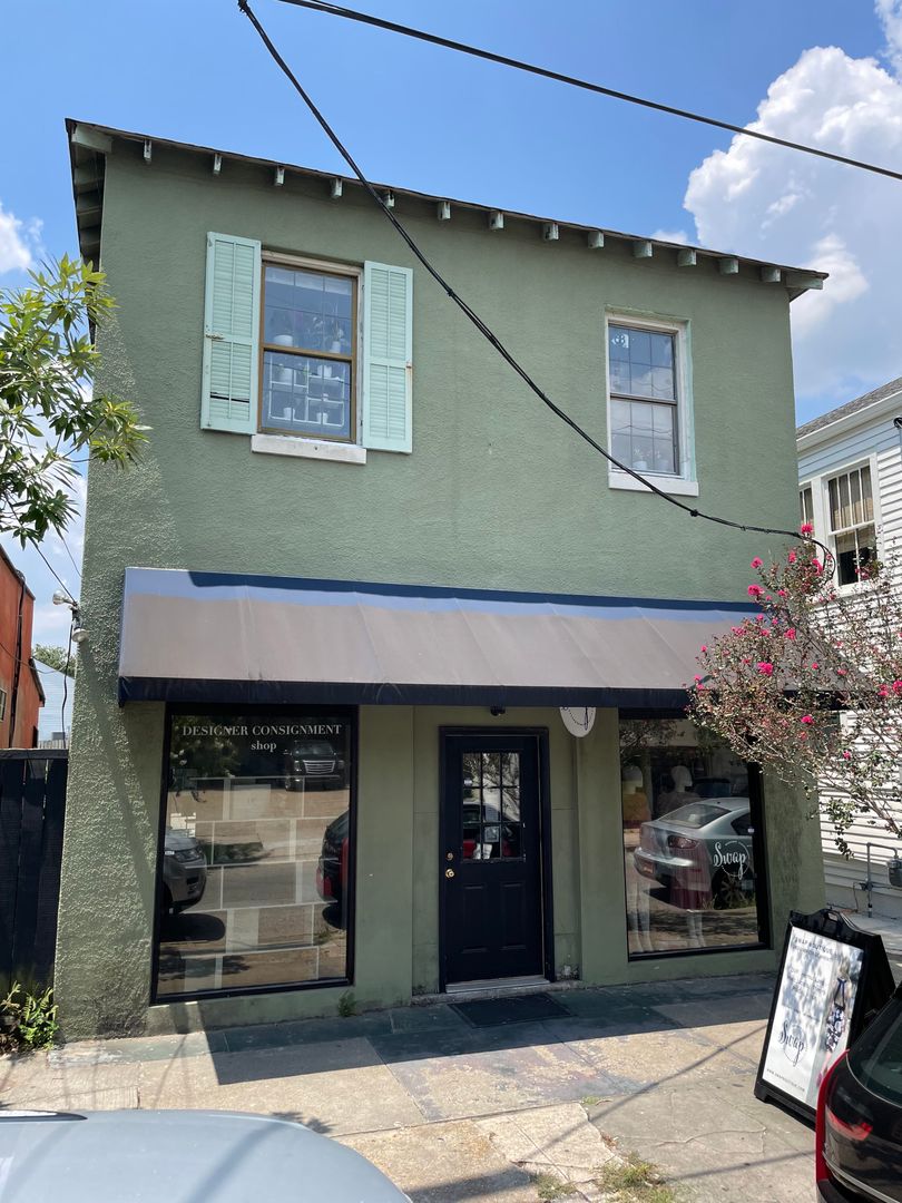 New Orleans Apartment: 7718 Maple St