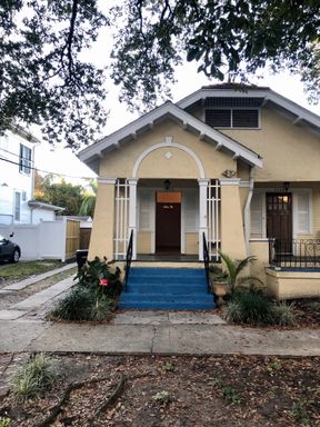 2BD/1BA in the heart of Uptown- 2027 – photo 1