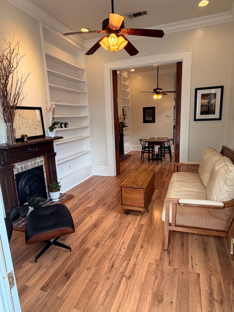 New Orleans Multiplex: 5321 - 5323 Chestnut Street - 5321