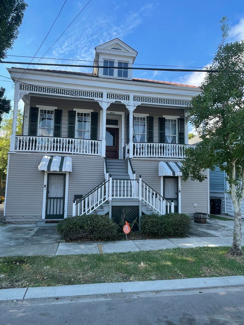 New Orleans Multiplex: 4624 Cleveland Avenue - Unit B