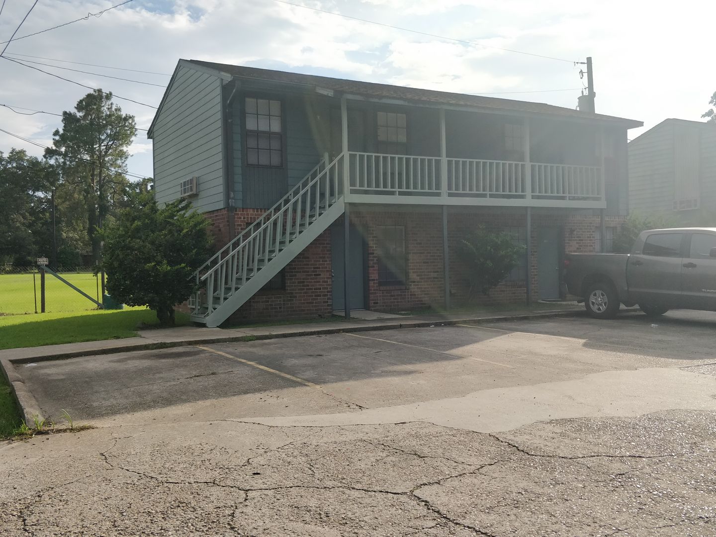 Lafayette Apartment: 704 Bonin Road