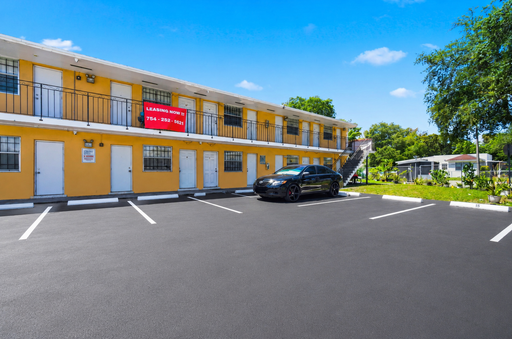 Amazing Special! 1 Bedroom for Rent in Miami, FL – photo 1