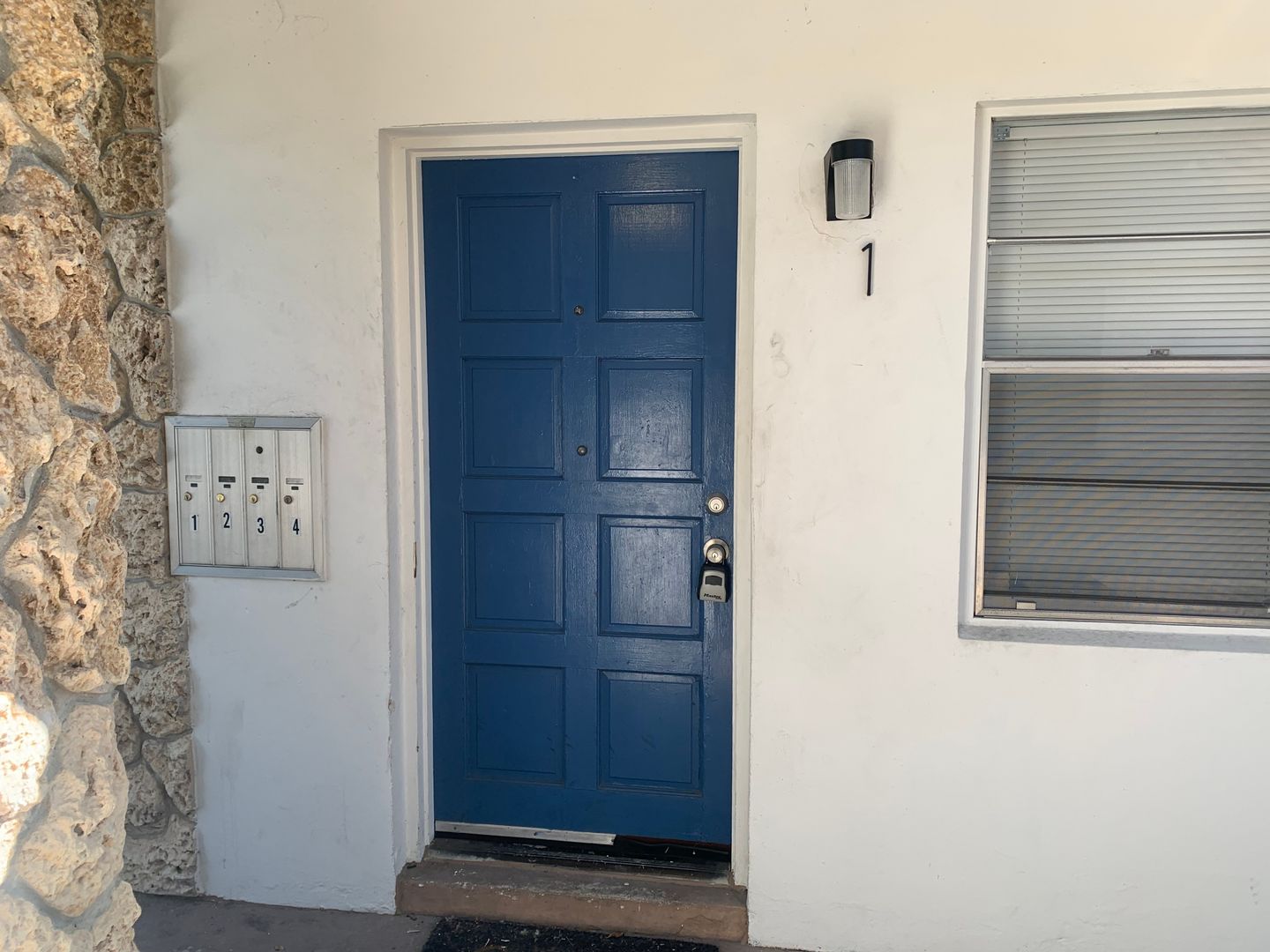 Oakland Park Apartment: 790 NE 46th Ct