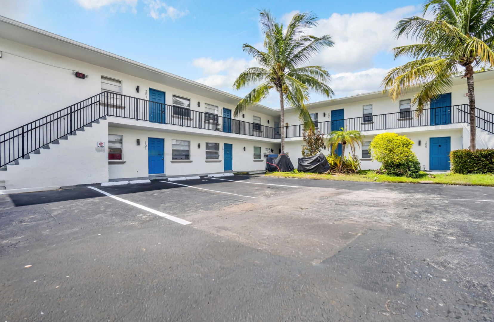 Ft. Lauderdale Apartment: 1015 NE 17 Ave