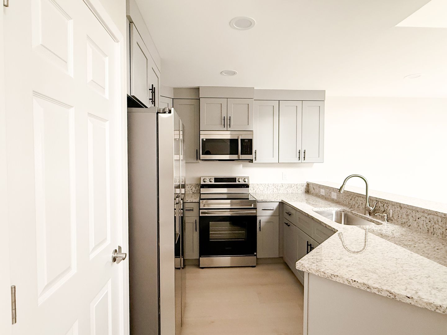 Inman Apartment: 229 Cothran Road