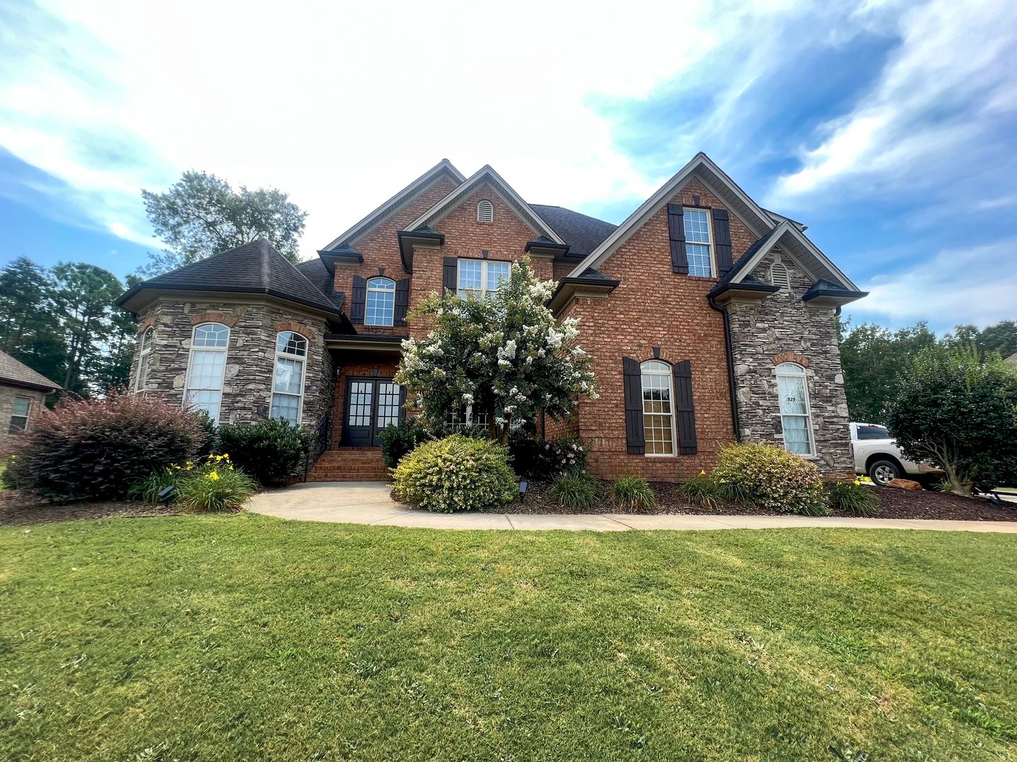 Boiling Springs House: 929 S Alamosa Dr