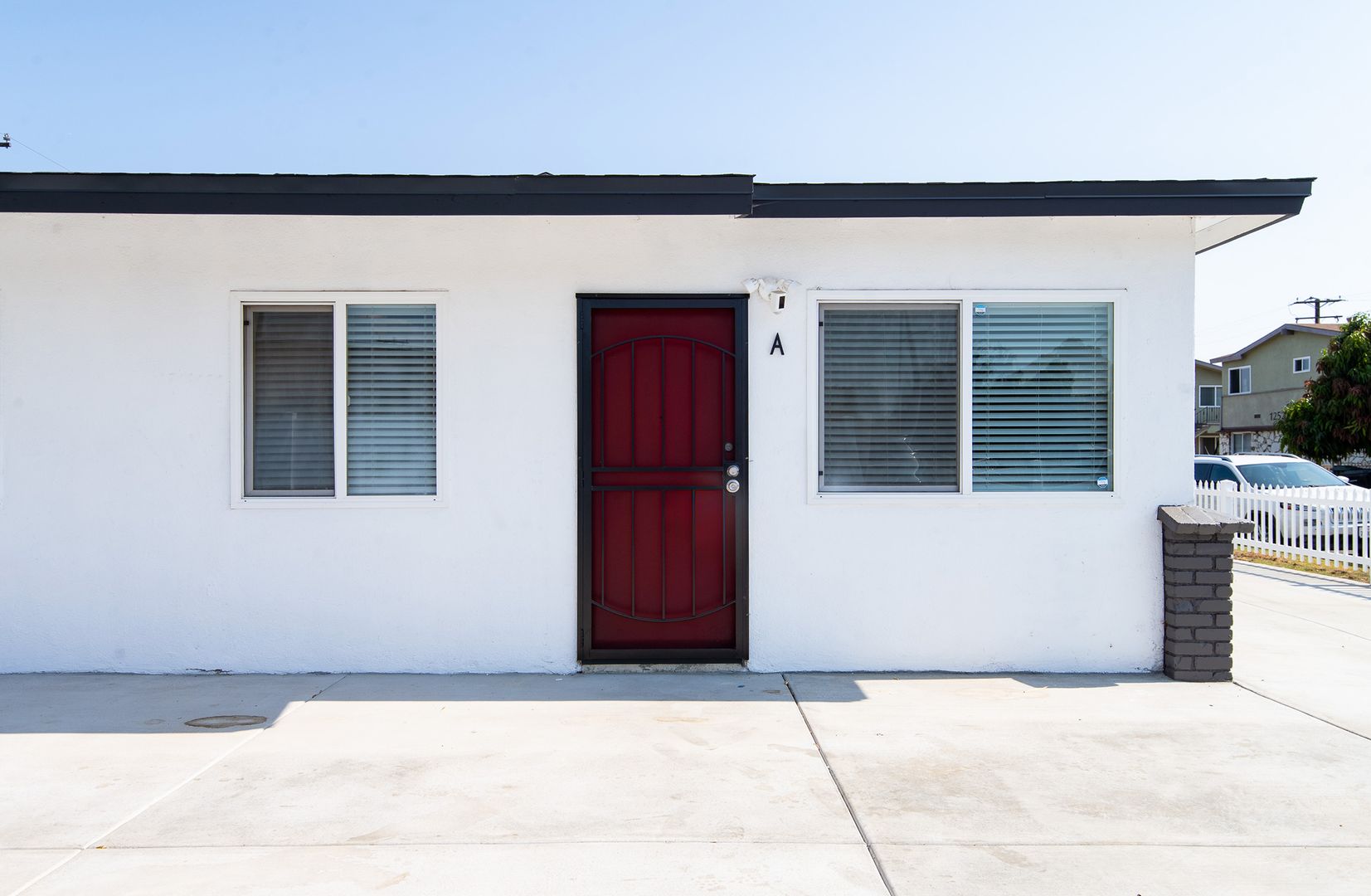 Downey Apartment: 12512 Rose Ave.