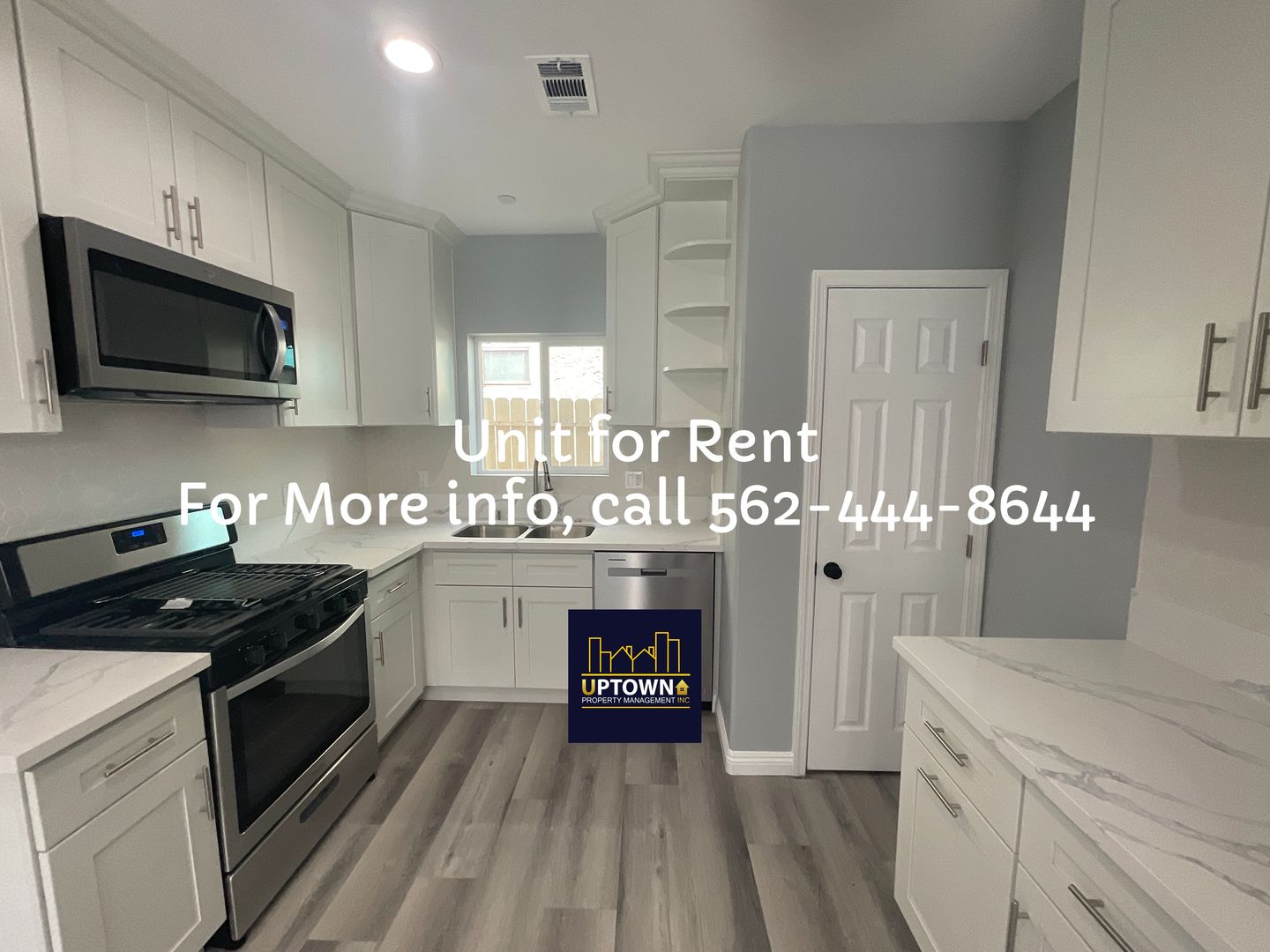 Long Beach Apartment: 2936 E. 70th St