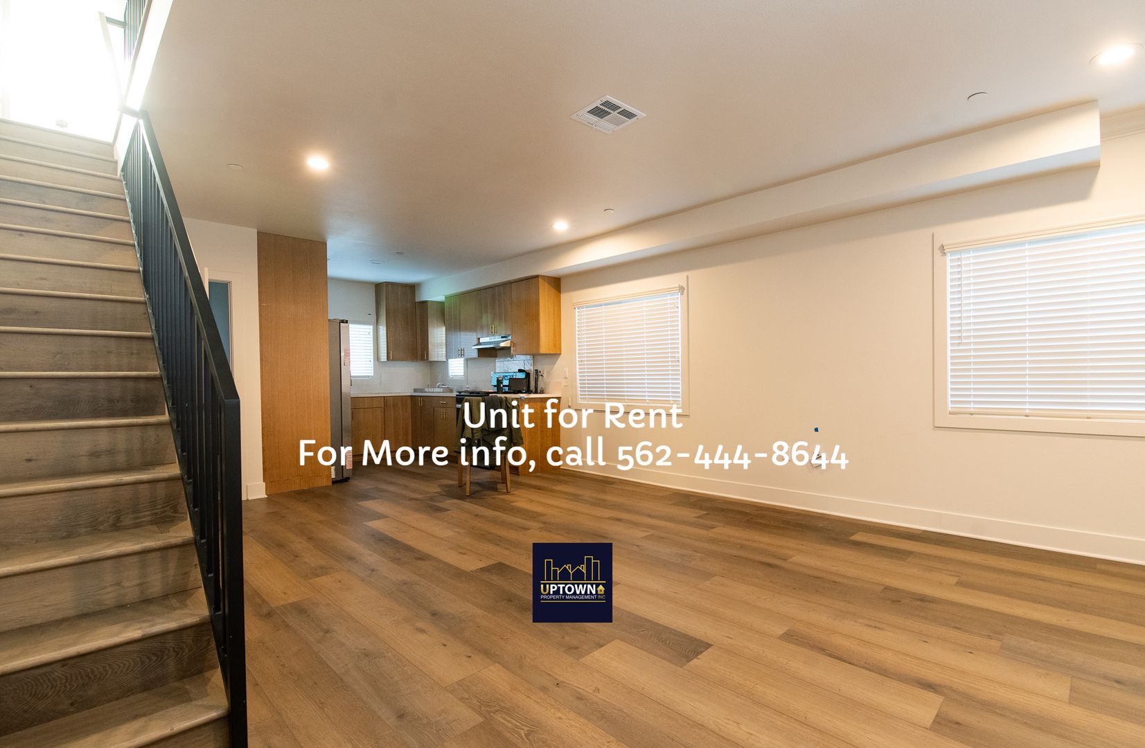 Cudahy Townhome: 5305 Live Oak St.