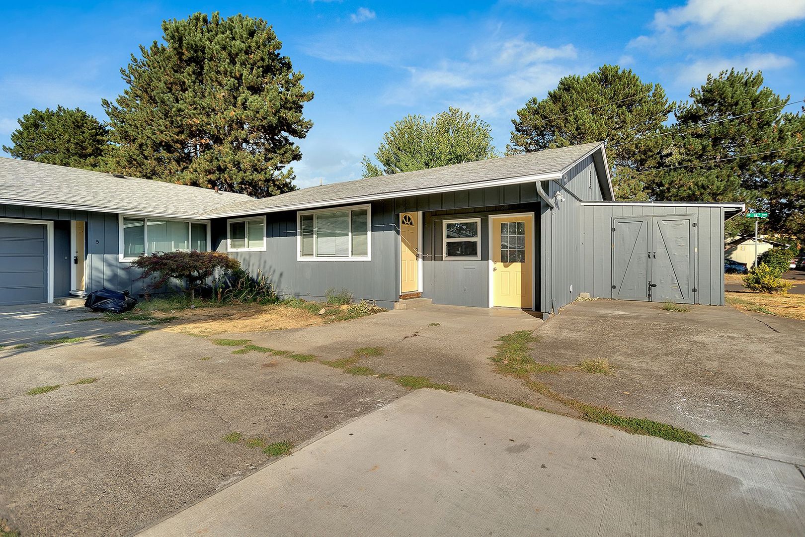 Hillsboro Apartment: 1365 SE Cedar St