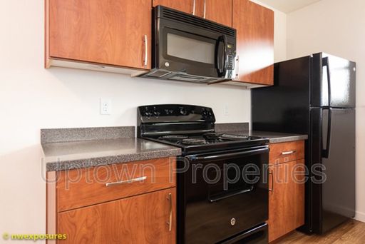 Spacious NEW Construction 925 sq ft 2 bed 1 bath W/D included – photo 1