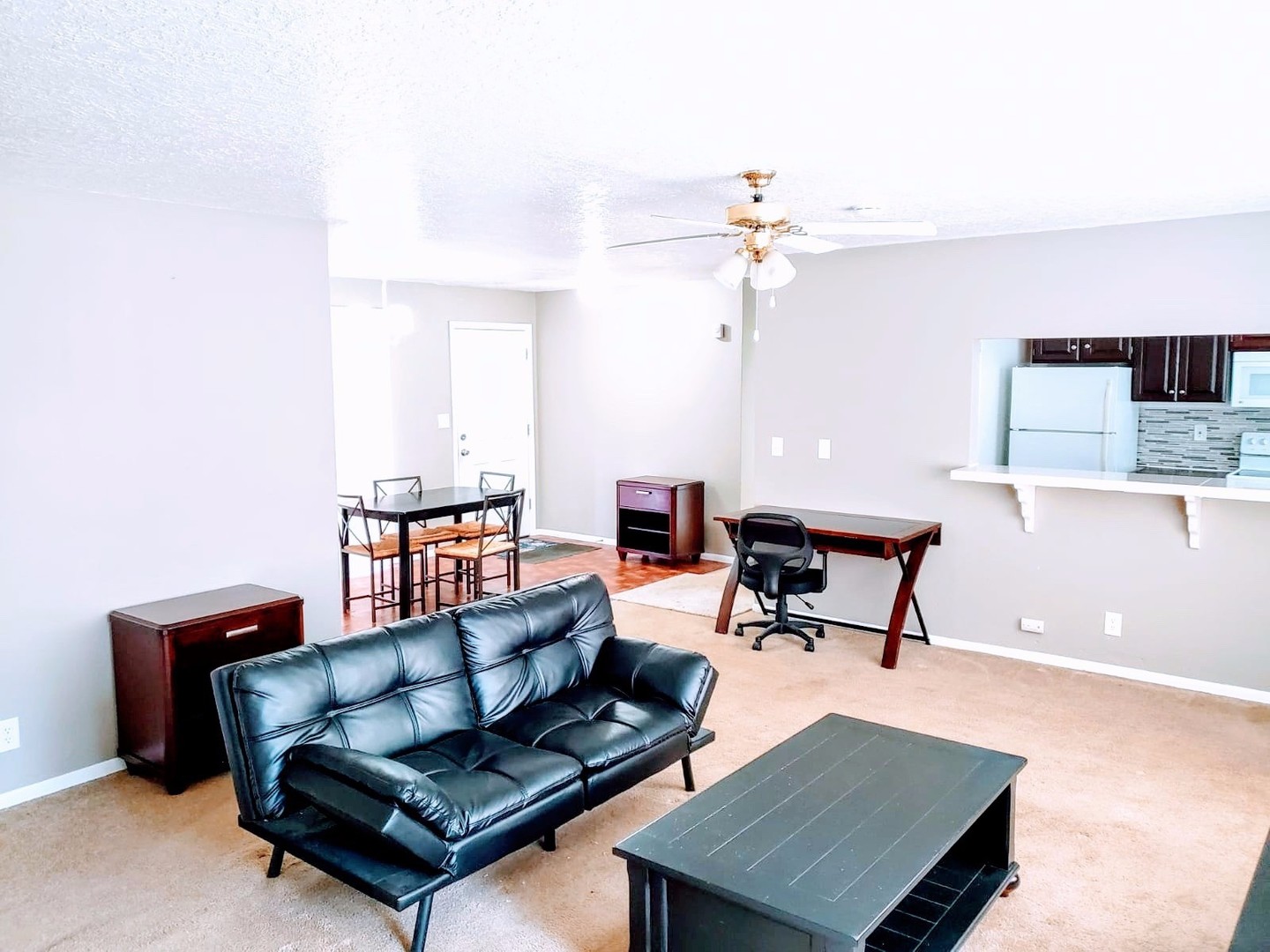 Hillsboro Apartment: 215 NW FOREST St