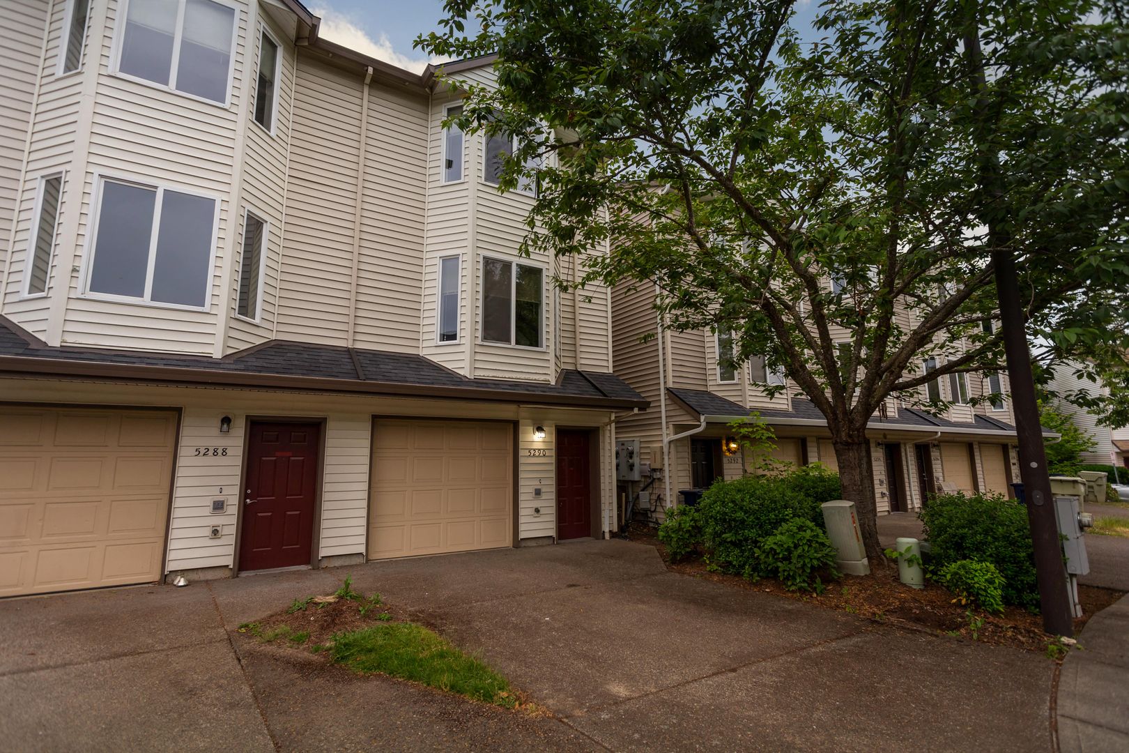 Beaverton Apartment: 5286-5290 SW 174th Terrace