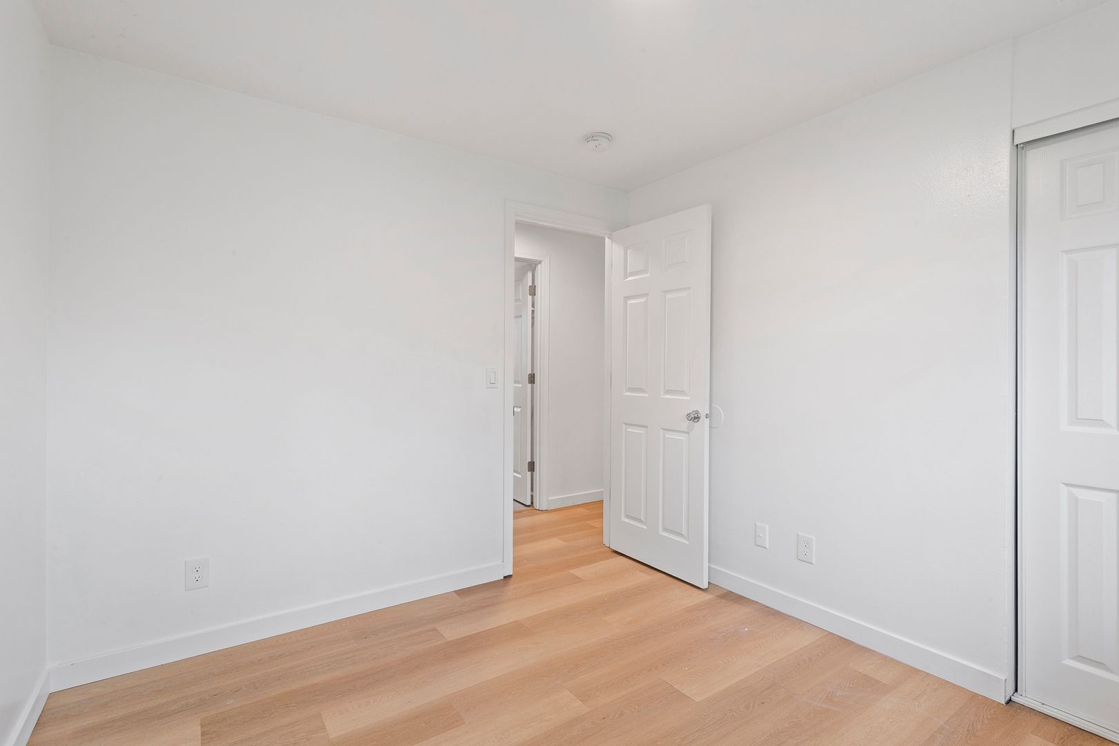 Portland Apartment: 13000 NW Cornell Road