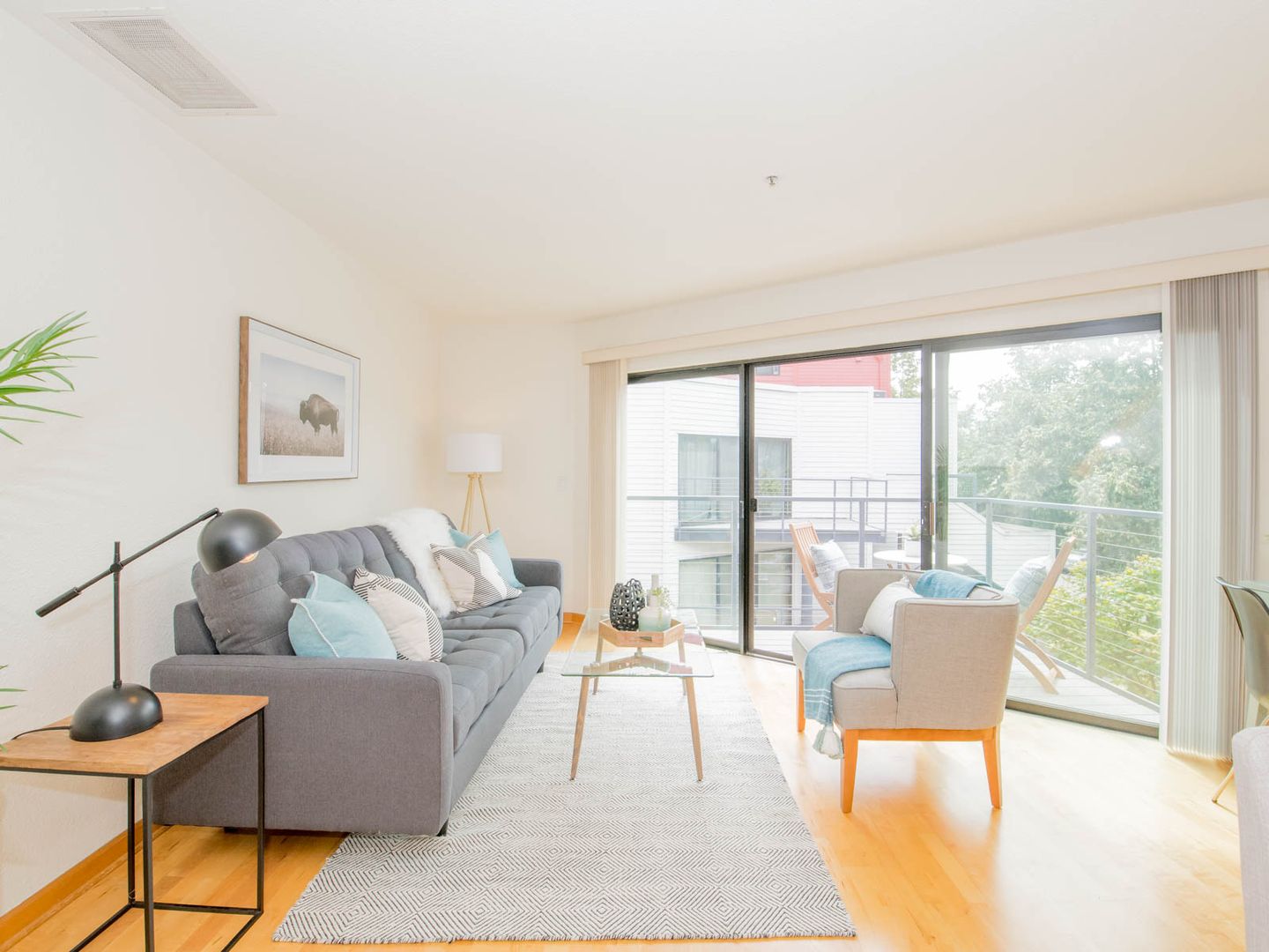 Portland House: 930 NW Naito Pkwy Unit K14