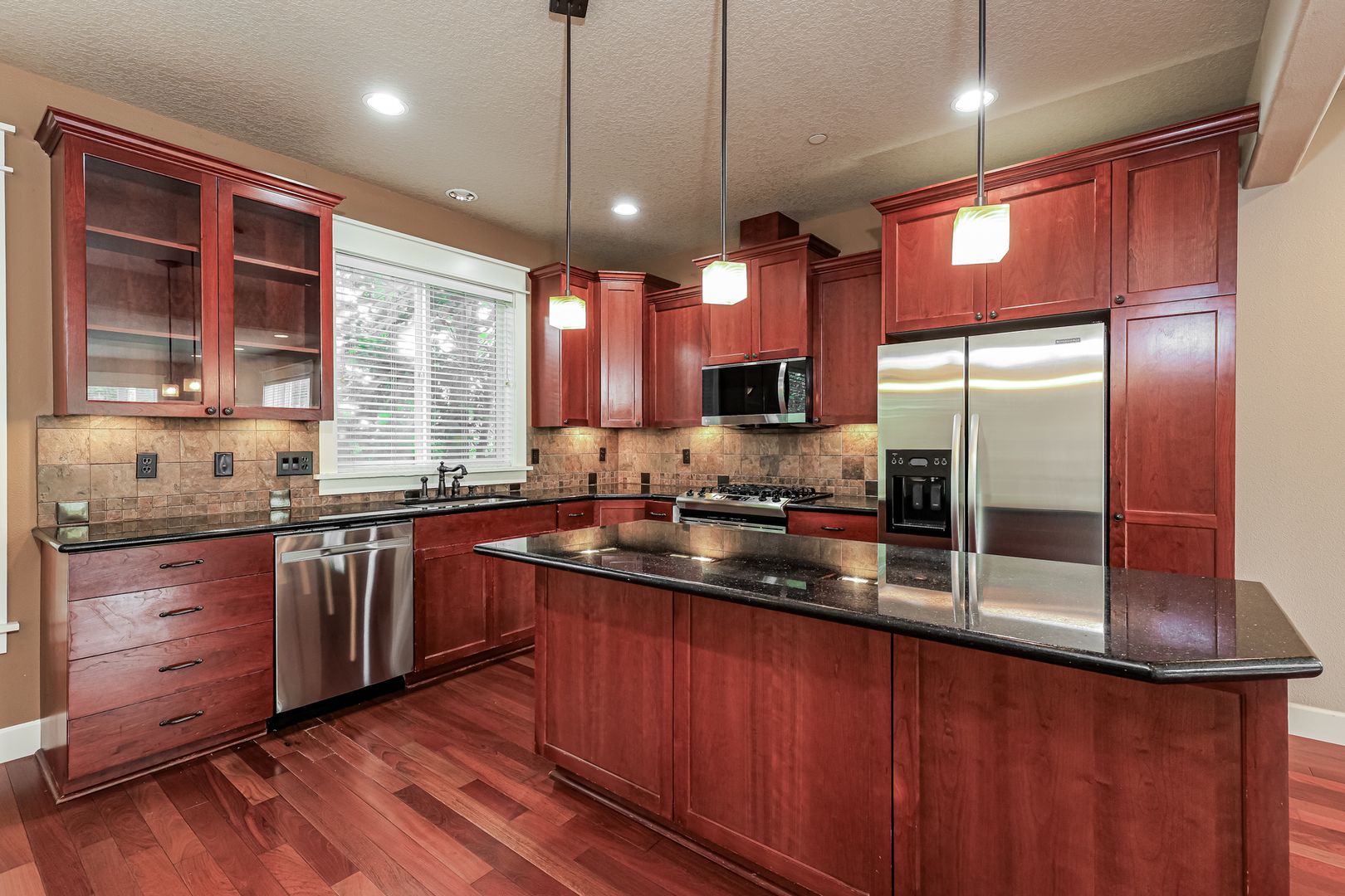 Happy Valley House: 9402SE Causey Ave