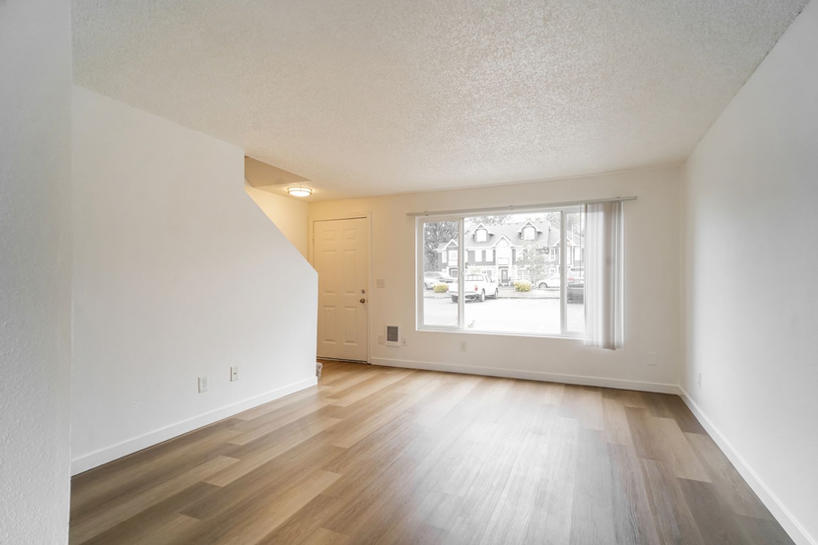 Portland Apartment: 13000 NW Cornell Road