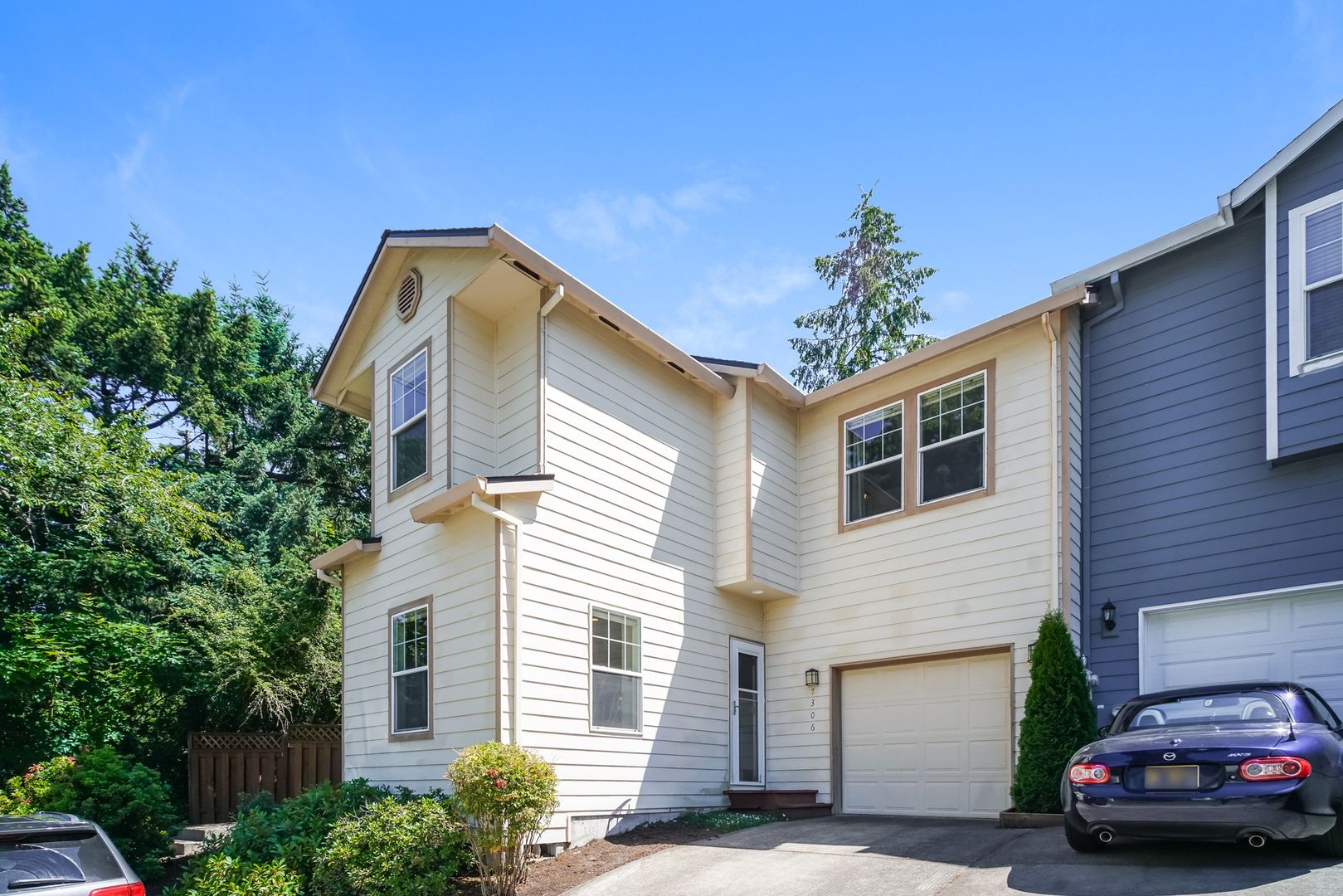Portland Townhome: 7306 Southwest Kelsi Court